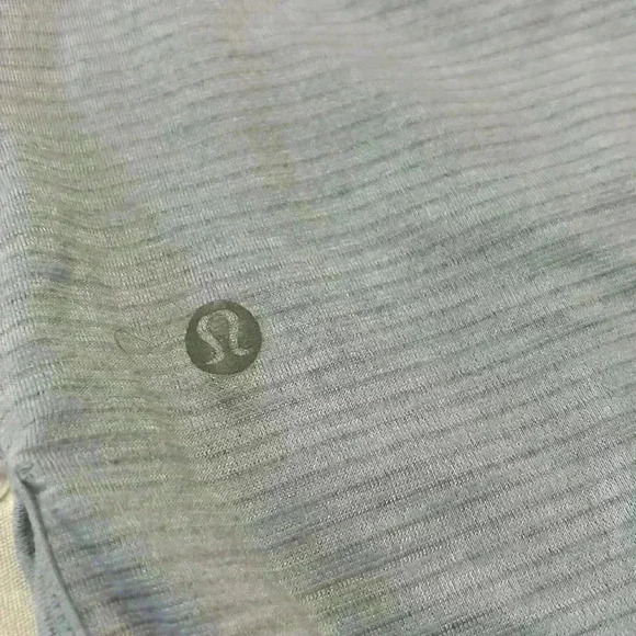 Lululemon Singlet Striped Racerback Lavendar Tank Women's Size 2 - Picture 6 of 7